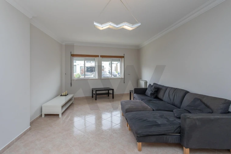 Apartamento T2 para Venda em Caparica e Trafaria Foto 9