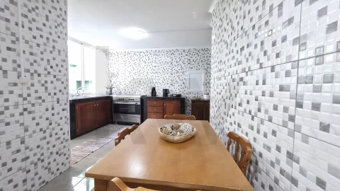 Moradia T3 para Venda em Ribeira Grande (Conceição)