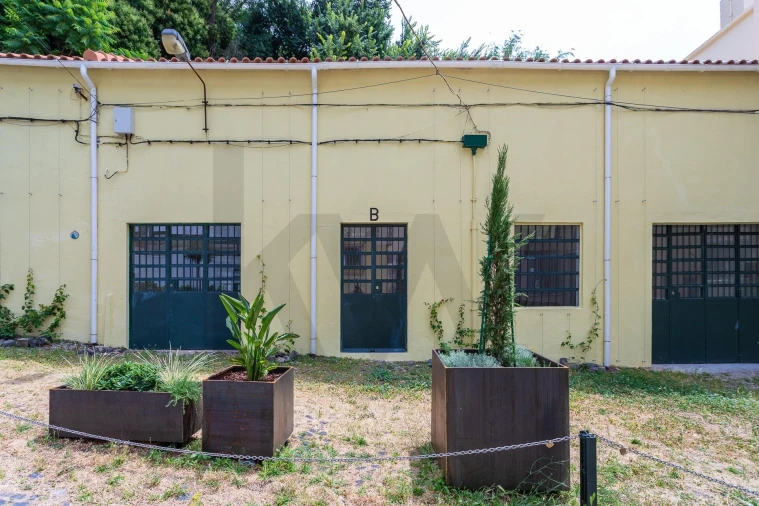 Armazém para Arrendamento em Arroios Foto 31