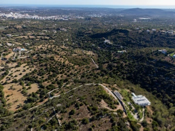 Terreno para Venda em Loule (São Sebastião)