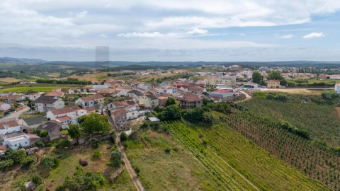 Moradia T3 para Venda em Lamas e Cercal