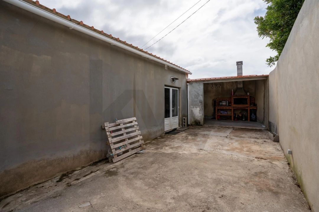 Moradia T3 para Venda em Lamas e Cercal Foto 31