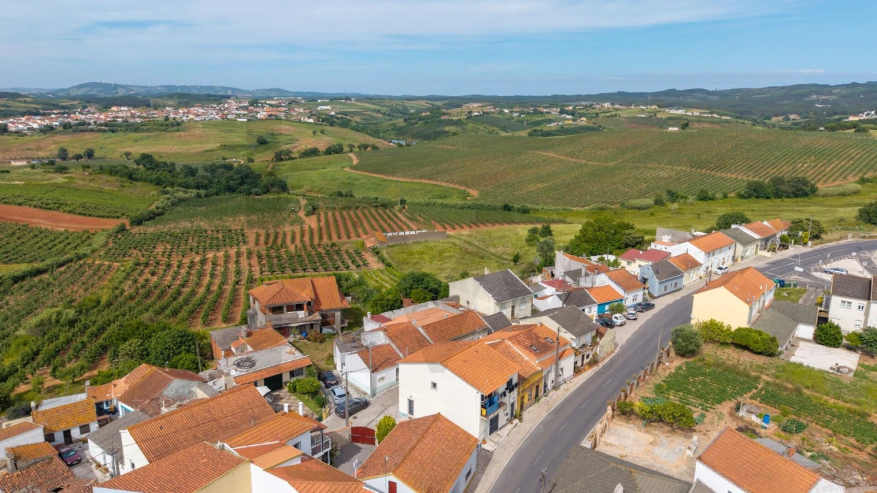 Moradia T3 para Venda em Lamas e Cercal Foto 38