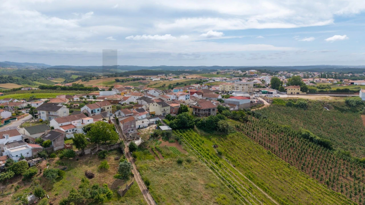 Moradia T3 para Venda em Lamas e Cercal Foto 36