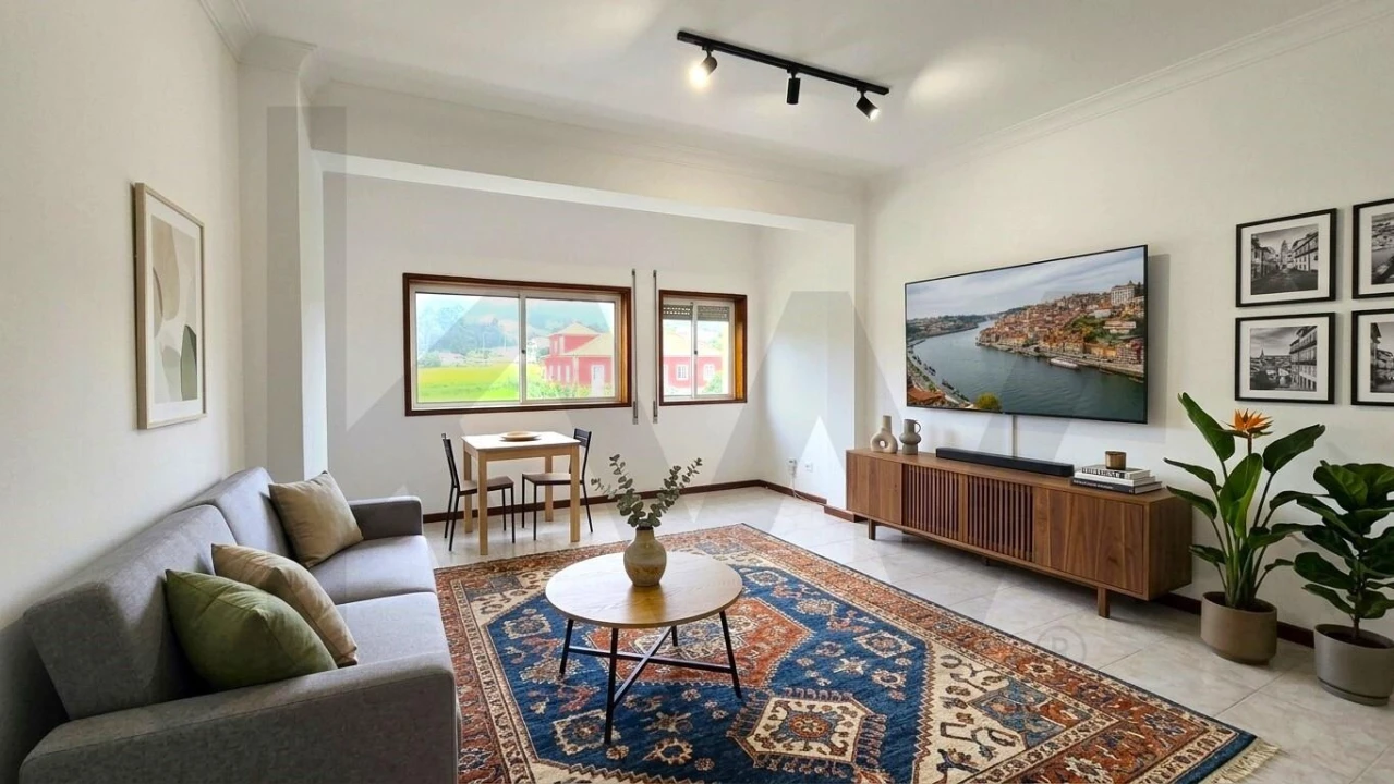 Apartamento T2 para Venda em Cabeça Santa Foto 1