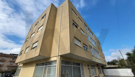 Apartamento T2 para Venda em Cabeça Santa