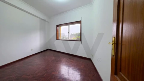 Apartamento T2 para Venda em Cabeça Santa