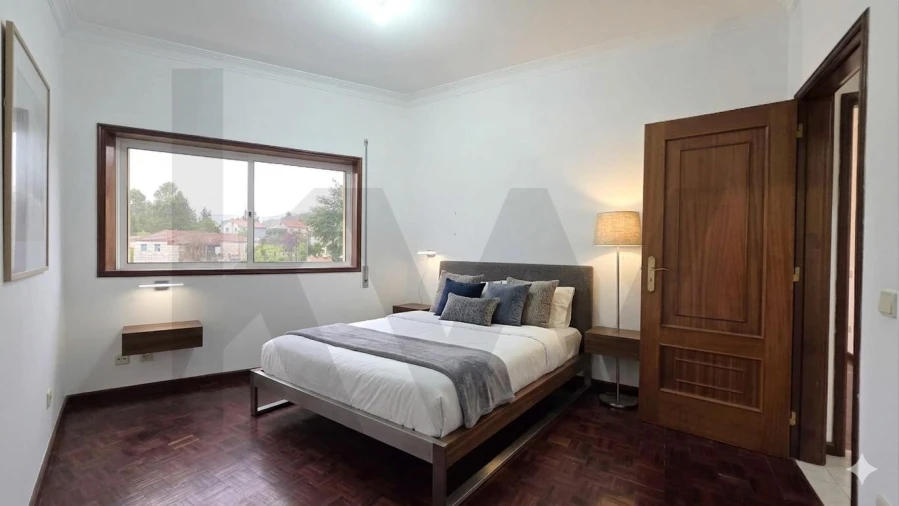 Apartamento T2 para Venda em Cabeça Santa Foto 2