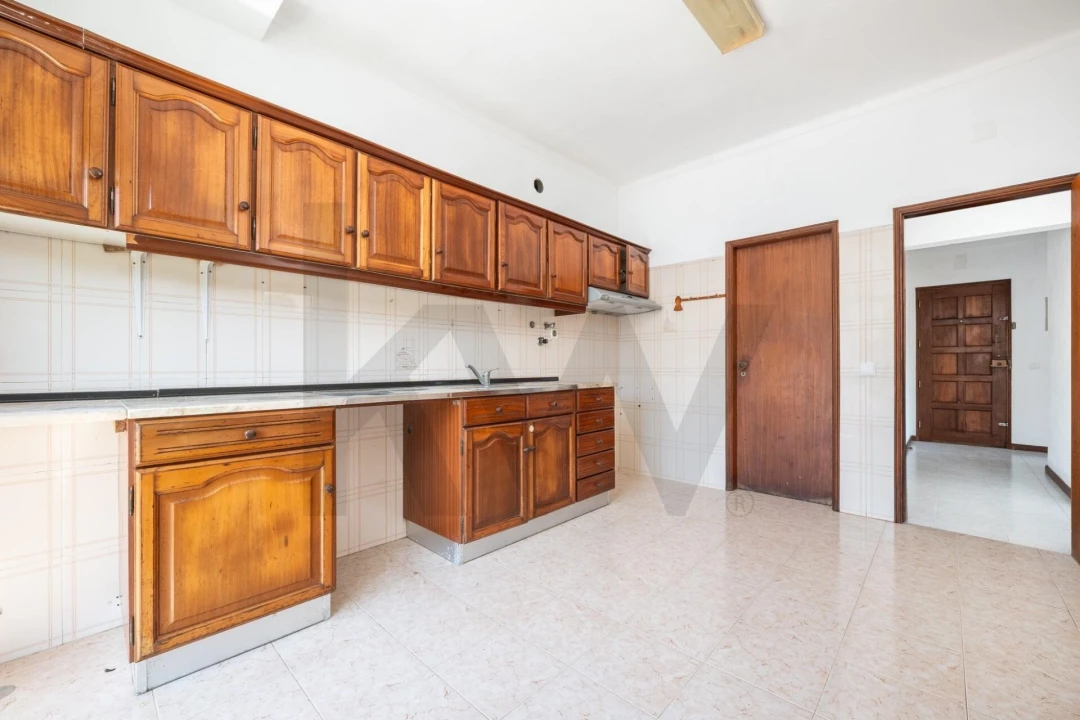 Apartamento T2 para Venda em Miranda do Corvo Foto 1