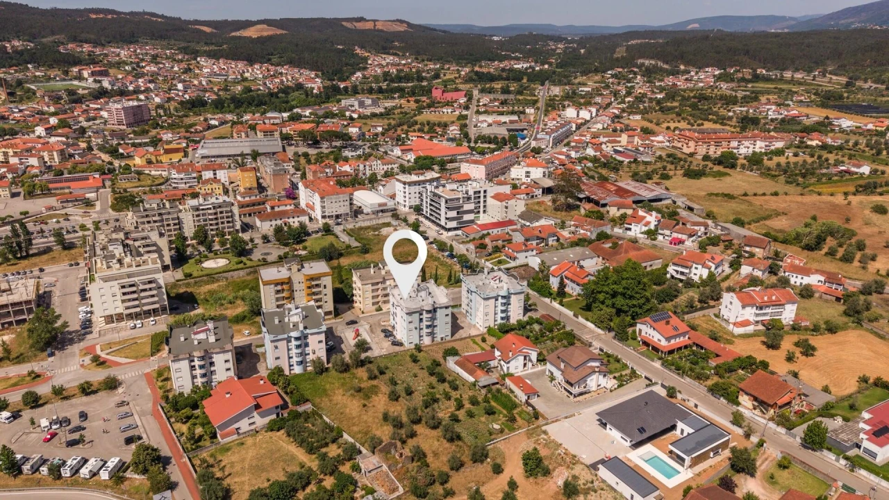 Apartamento T2 para Venda em Miranda do Corvo Foto 21