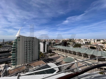 Apartamento T2 para Arrendamento em Olivais