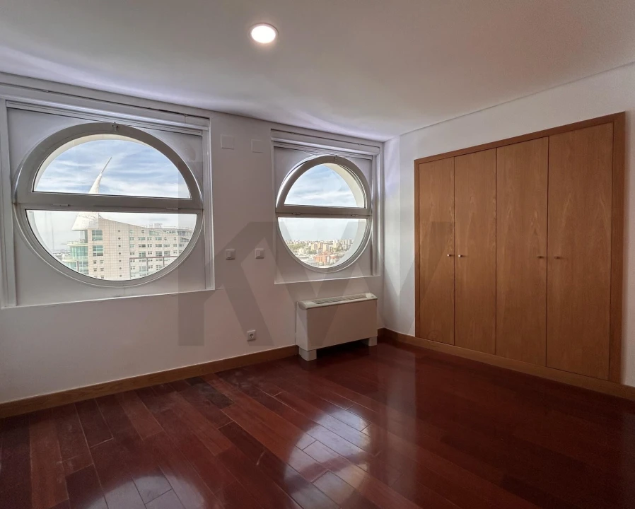 Apartamento T2 para Arrendamento em Olivais Foto 4