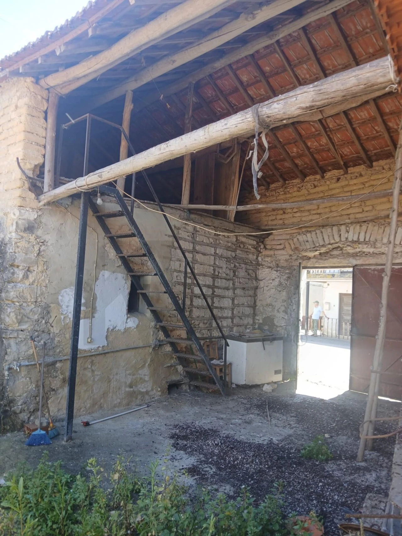 Moradia T3 para Venda em Ourentã Foto 4