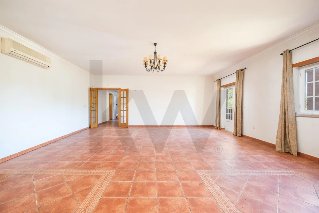 Moradia T4 para Venda em Montargil Foto 29