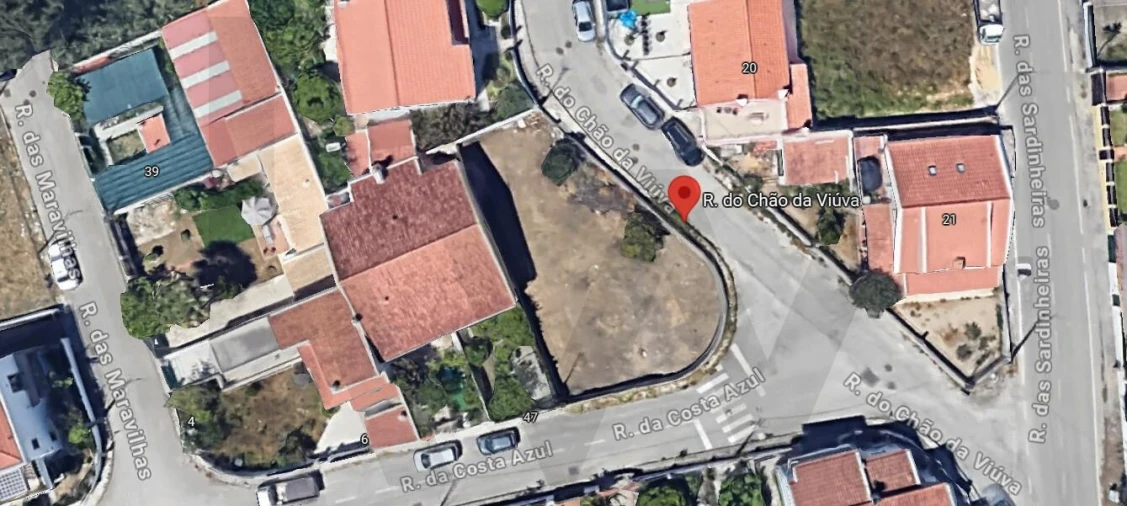 Terreno para Venda em Charneca de Caparica e Sobreda Foto 8