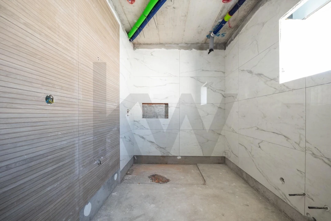 Moradia T4 para Venda em Eiras e São Paulo de Frades Foto 37