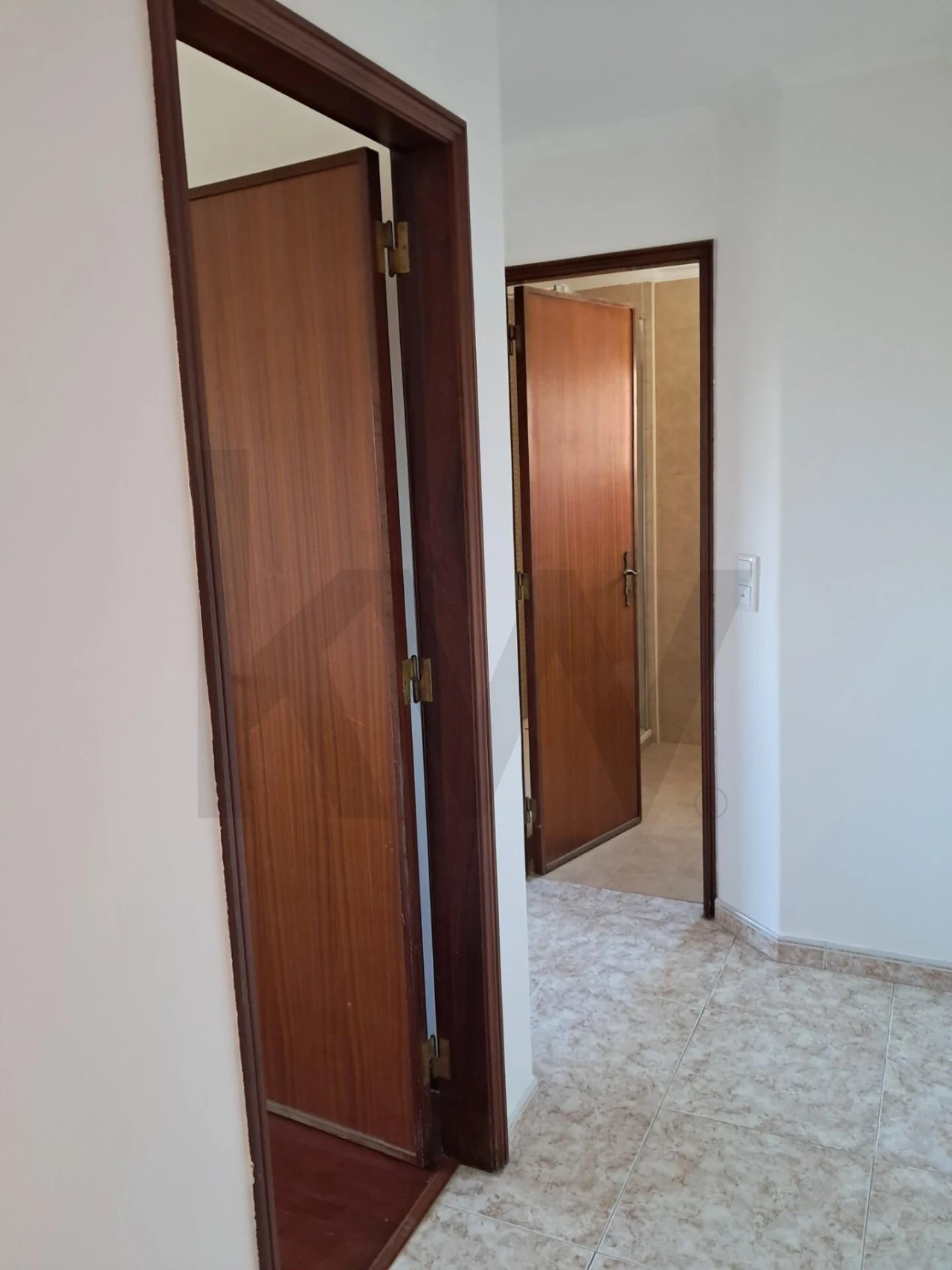 Apartamento T2 para Venda em Porto Salvo Foto 18