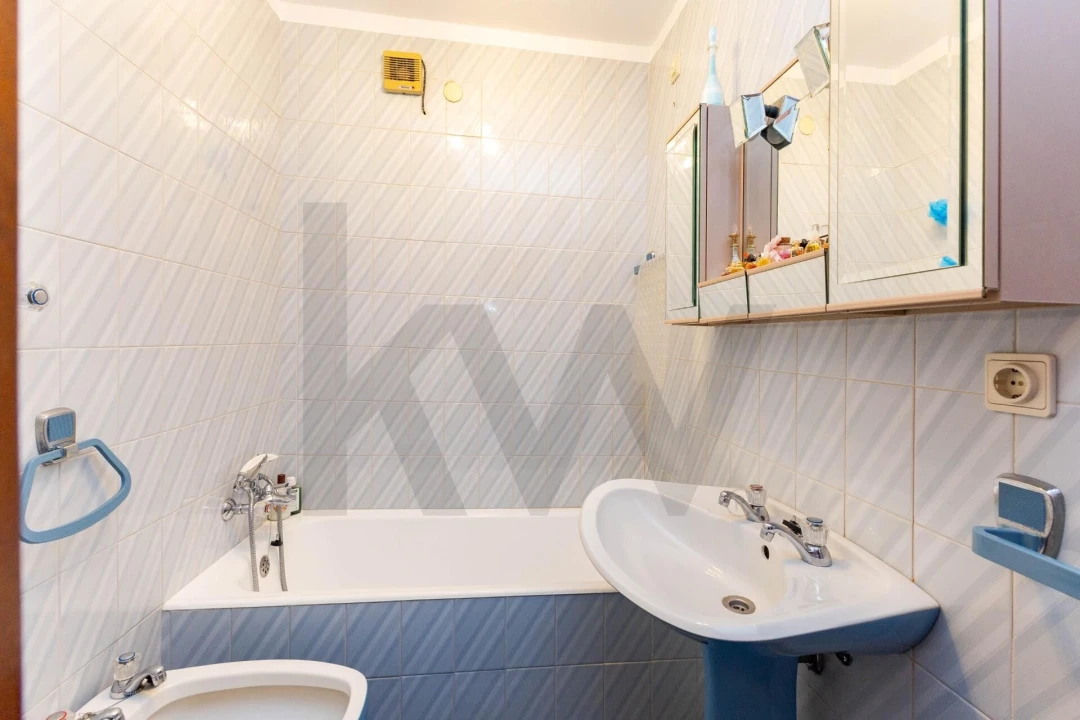 Apartamento T2 para Venda em Santa Marinha e São Pedro da Afurada Foto 21