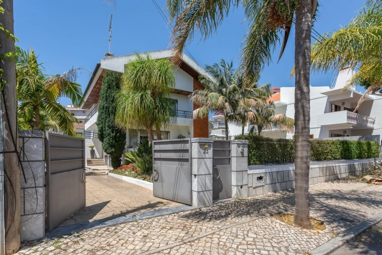 Moradia T4 para Venda em Oeiras e São Julião da Barra, Paço de Arcos e Caxias Foto 73