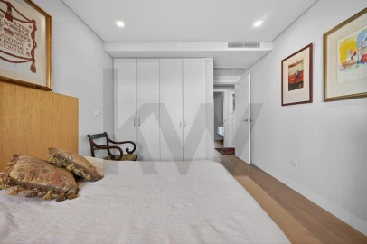 Apartamento T3 para Venda em Algés, Linda-A-Velha e Cruz Quebrada-Dafundo