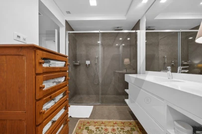 Apartamento T3 para Venda em Algés, Linda-A-Velha e Cruz Quebrada-Dafundo