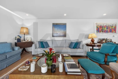 Apartamento T3 para Venda em Algés, Linda-A-Velha e Cruz Quebrada-Dafundo
