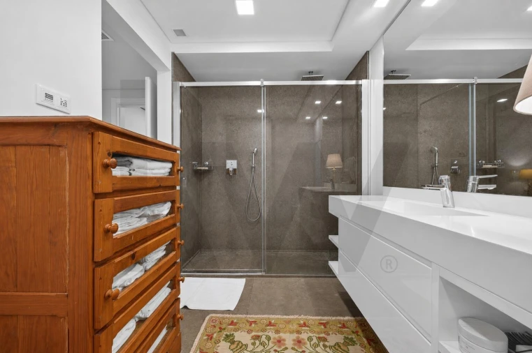 Apartamento T3 para Venda em Algés, Linda-A-Velha e Cruz Quebrada-Dafundo Foto 23