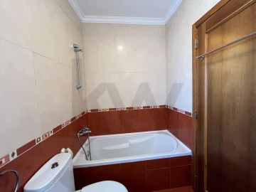 Moradia T4 para Venda em Turcifal