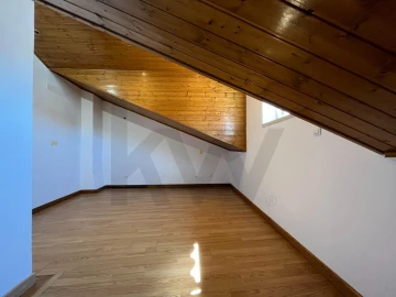 Moradia T4 para Venda em Turcifal