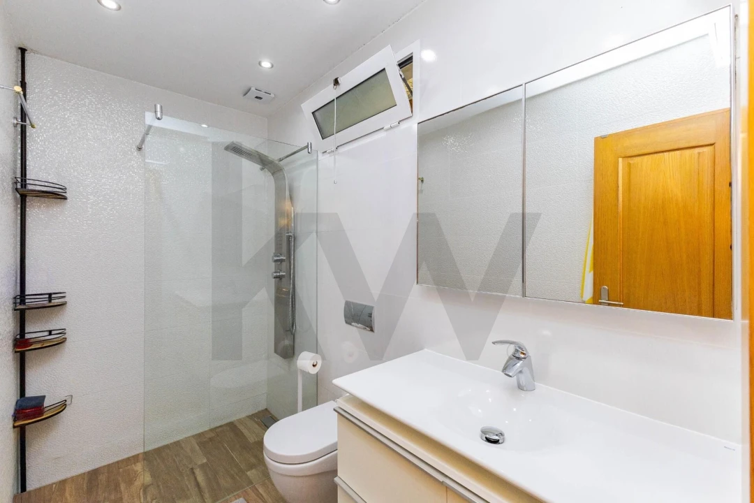 Apartamento T4 para Venda em Mafamude e Vilar do Paraíso Foto 31