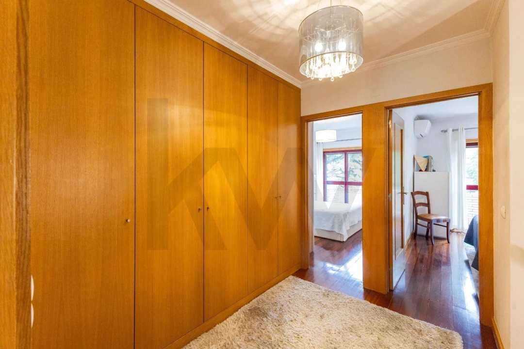 Apartamento T4 para Venda em Mafamude e Vilar do Paraíso Foto 24