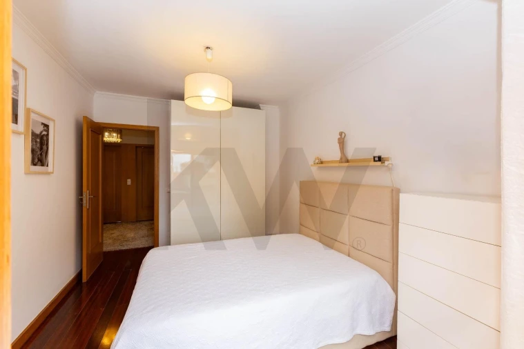 Apartamento T4 para Venda em Mafamude e Vilar do Paraíso Foto 29