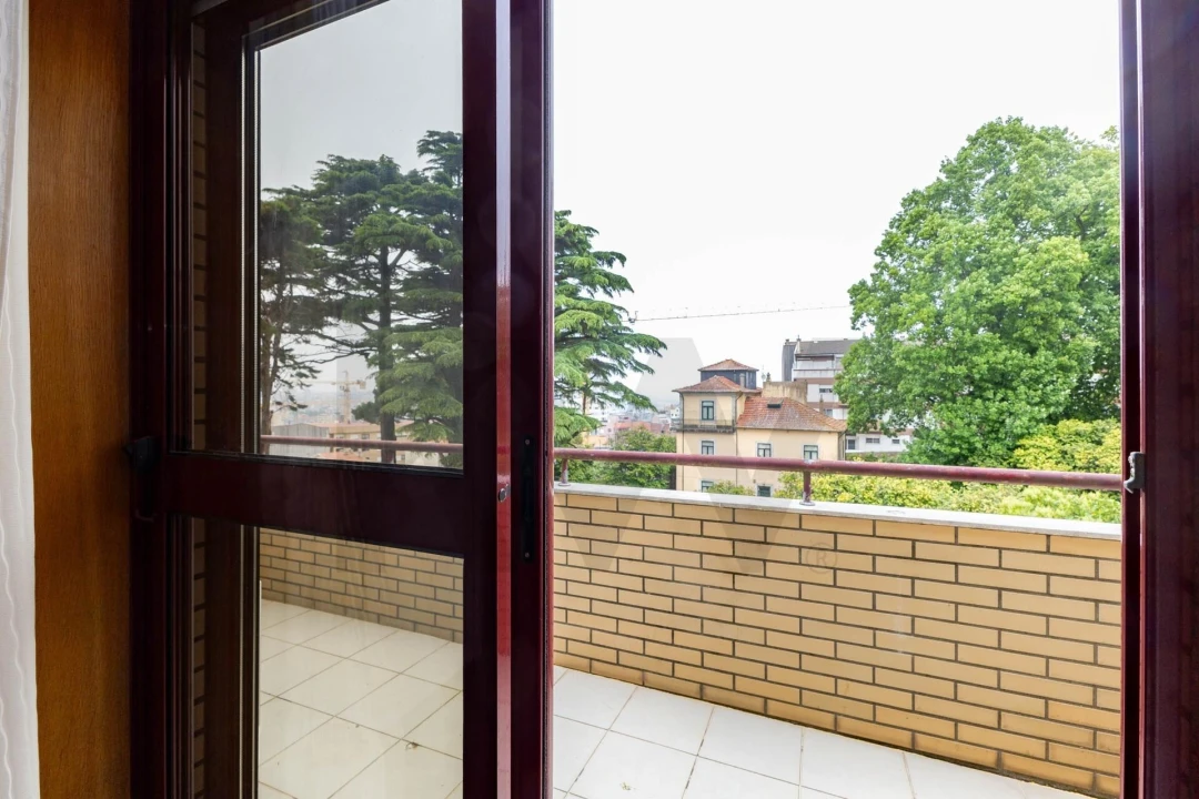 Apartamento T4 para Venda em Mafamude e Vilar do Paraíso Foto 27