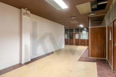 Armazém para Venda em Penha de França