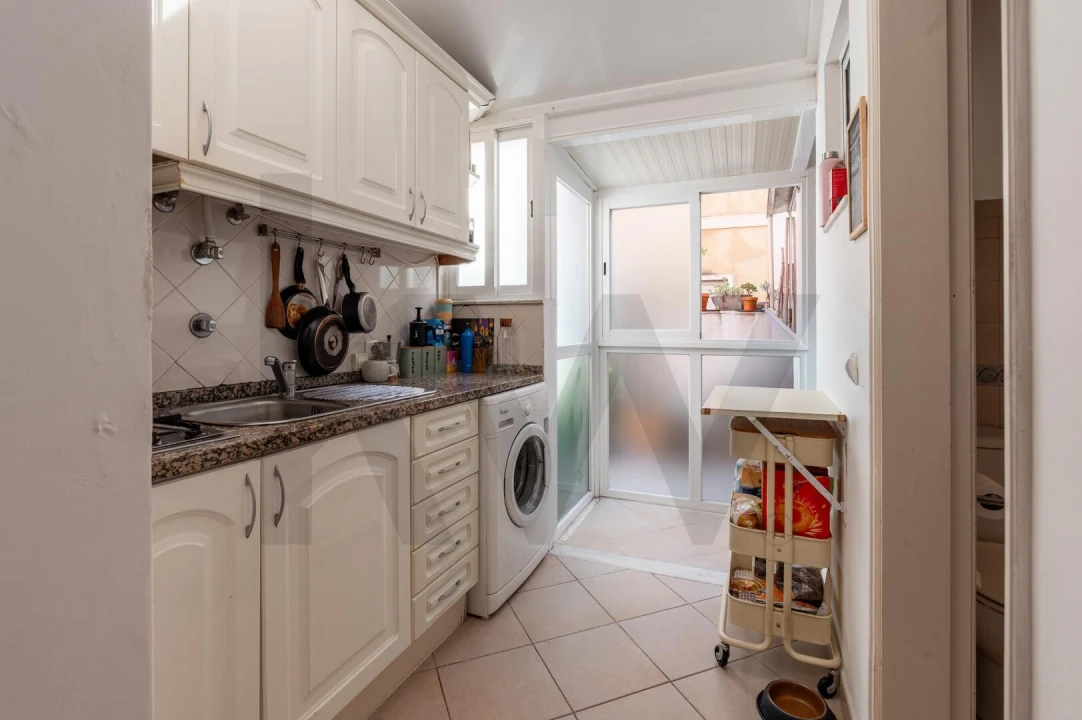 Apartamento T1 para Arrendamento em Beato Foto 6