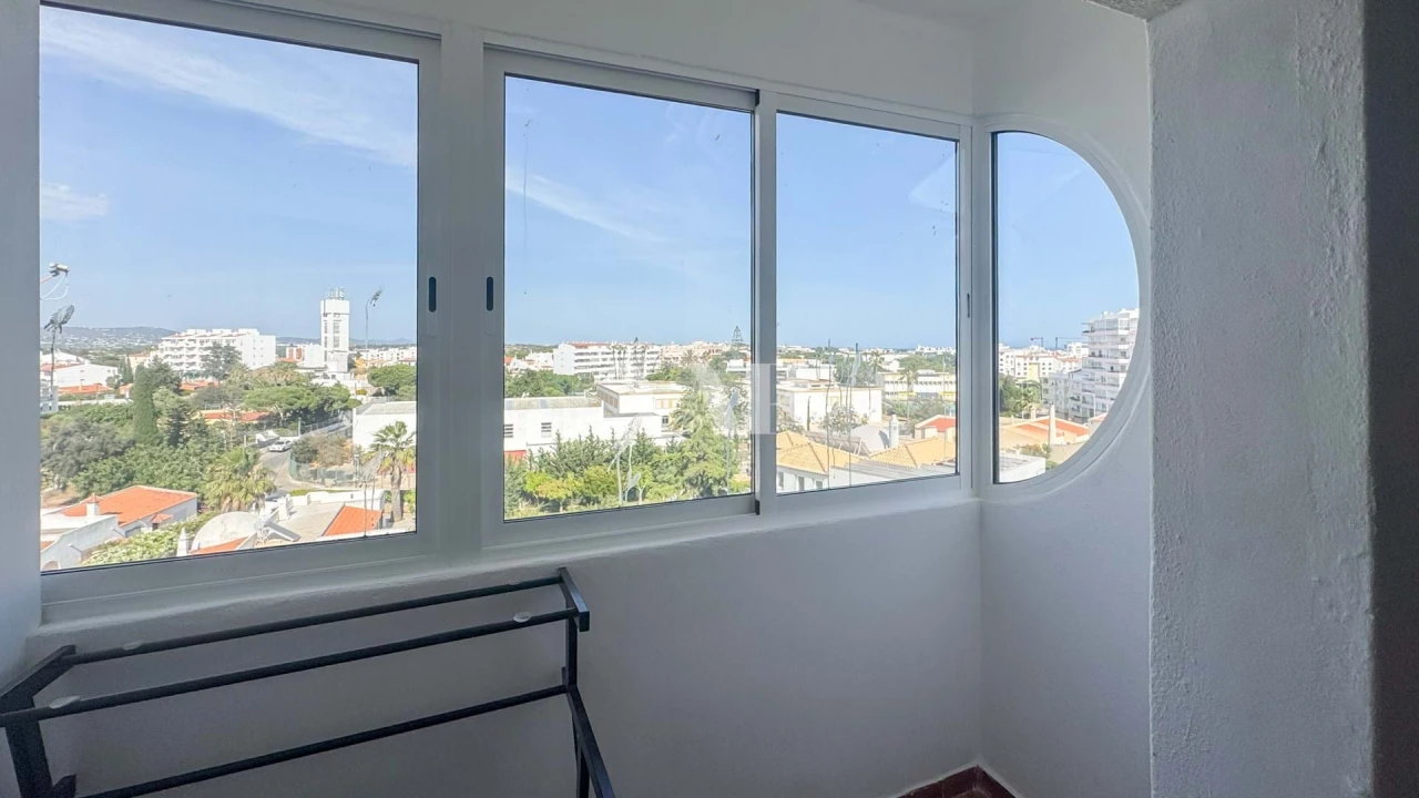 Apartamento T2 para Venda em Quarteira Foto 20