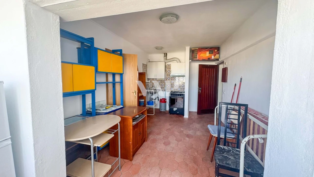 Apartamento T2 para Venda em Quarteira Foto 16