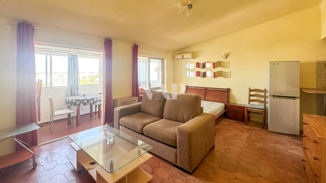 Apartamento T2 para Venda em Quarteira Foto 1
