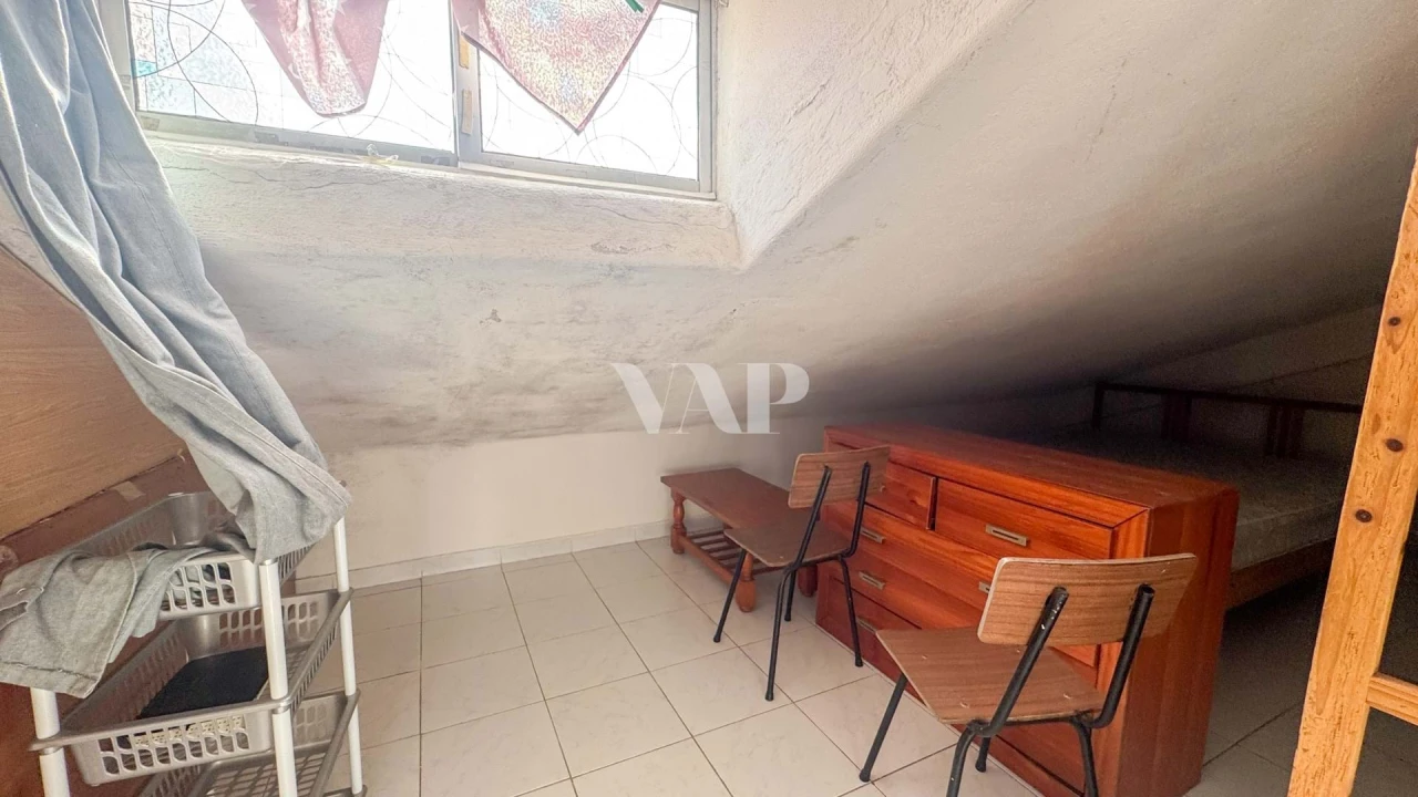 Apartamento T2 para Venda em Quarteira Foto 11