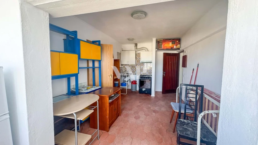 Apartamento T2 para Venda em Quarteira Foto 16