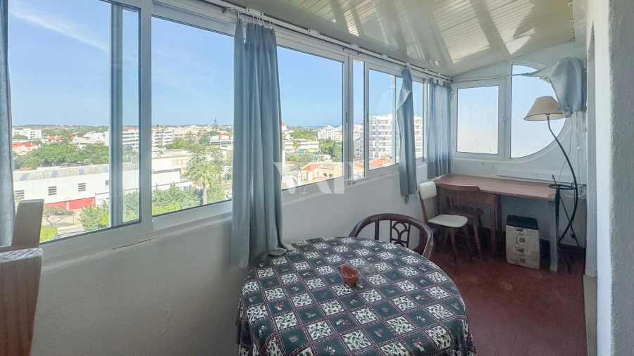 Apartamento T2 para Venda em Quarteira Foto 2