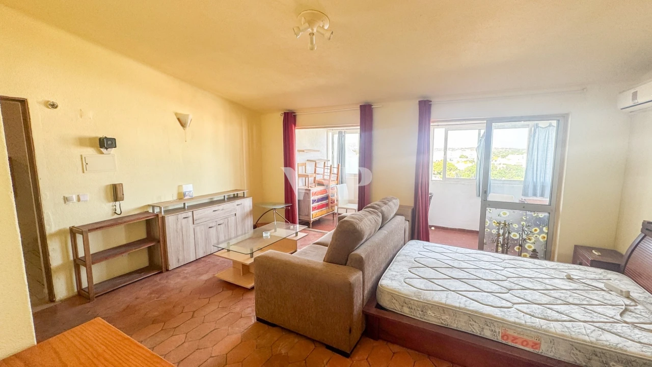 Apartamento T2 para Venda em Quarteira Foto 4