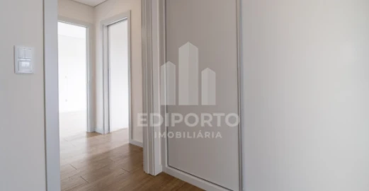 Apartamento T3 para Venda em Cedofeita, Santo Ildefonso, Sé, Miragaia, São Nicolau e Vitória