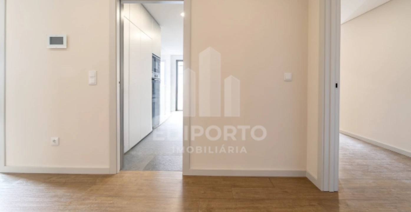 Apartamento T3 para Venda em Cedofeita, Santo Ildefonso, Sé, Miragaia, São Nicolau e Vitória Foto 19
