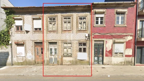 Moradia T3 para Venda em Cedofeita, Santo Ildefonso, Sé, Miragaia, São Nicolau e Vitória