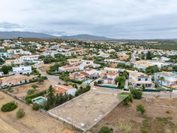 Moradia T3 para Venda em Mexilhoeira Grande