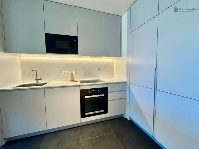 Apartamento T1 para Venda em Quarteira Foto 6