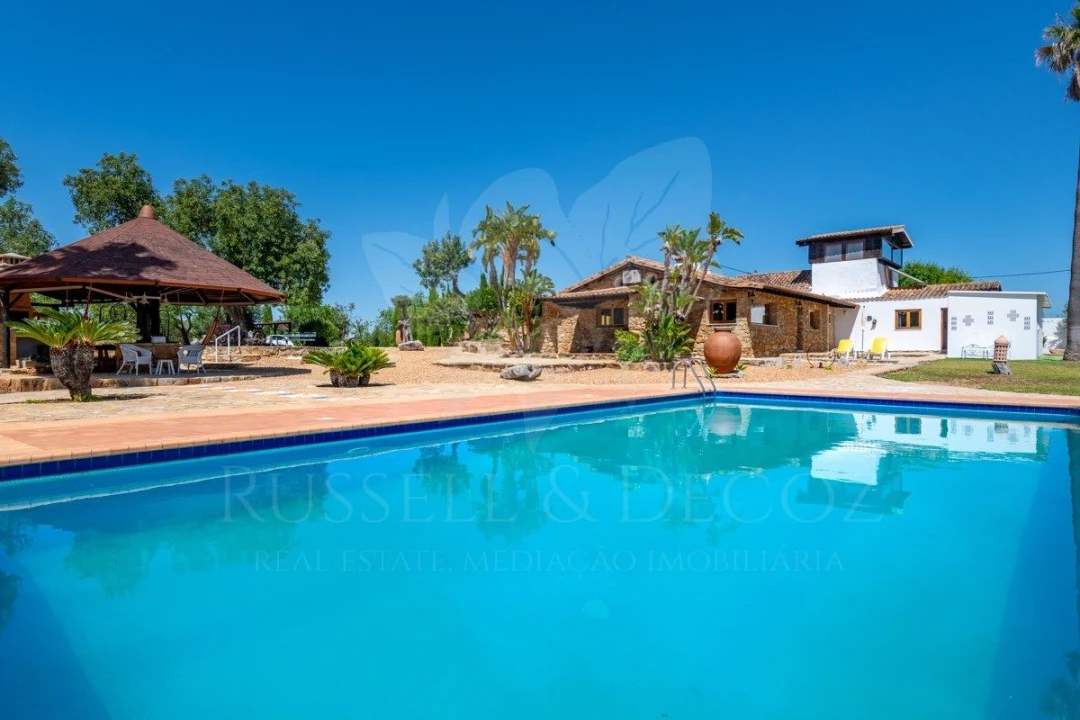Quinta T3 para Venda em Olhão Foto 1