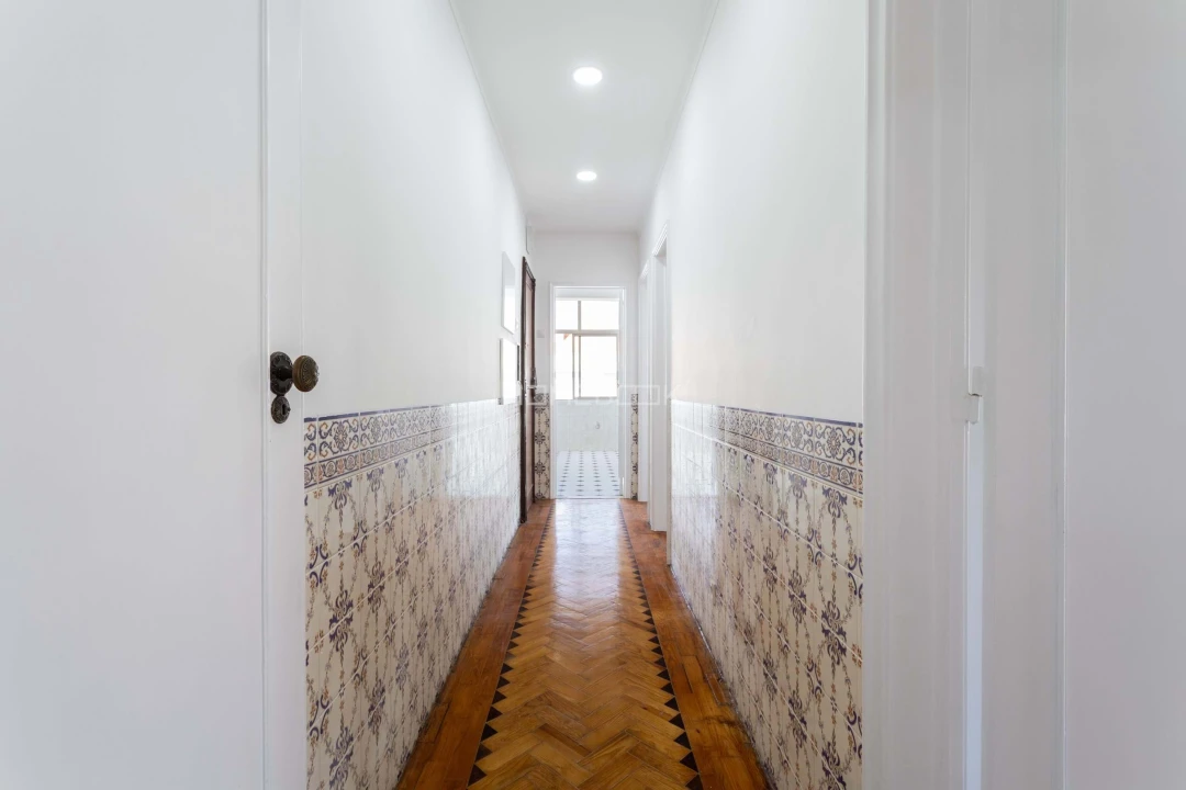 Apartamento T2 para Venda em Águas Livres Foto 17