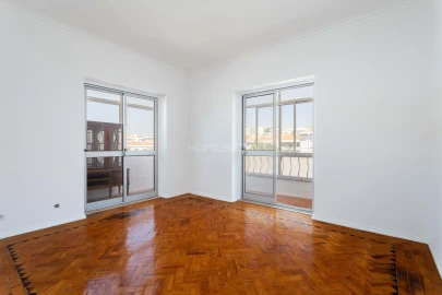 Apartamento T2 para Venda em Águas Livres